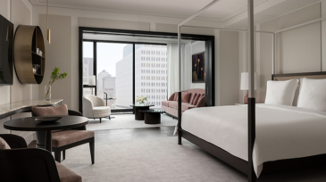 four-seasons-hotel-montreal-guestroom